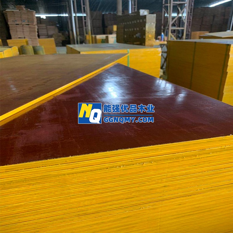 賀州市優(yōu)質防水建筑模板：多種木材質供應